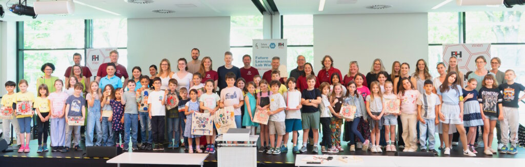 HOORCH-Gruppenfoto mit allen Projektbeteiligten